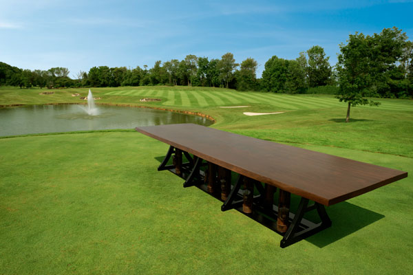 The Bag Drop Golf Table